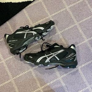 ASICS cleats unworn